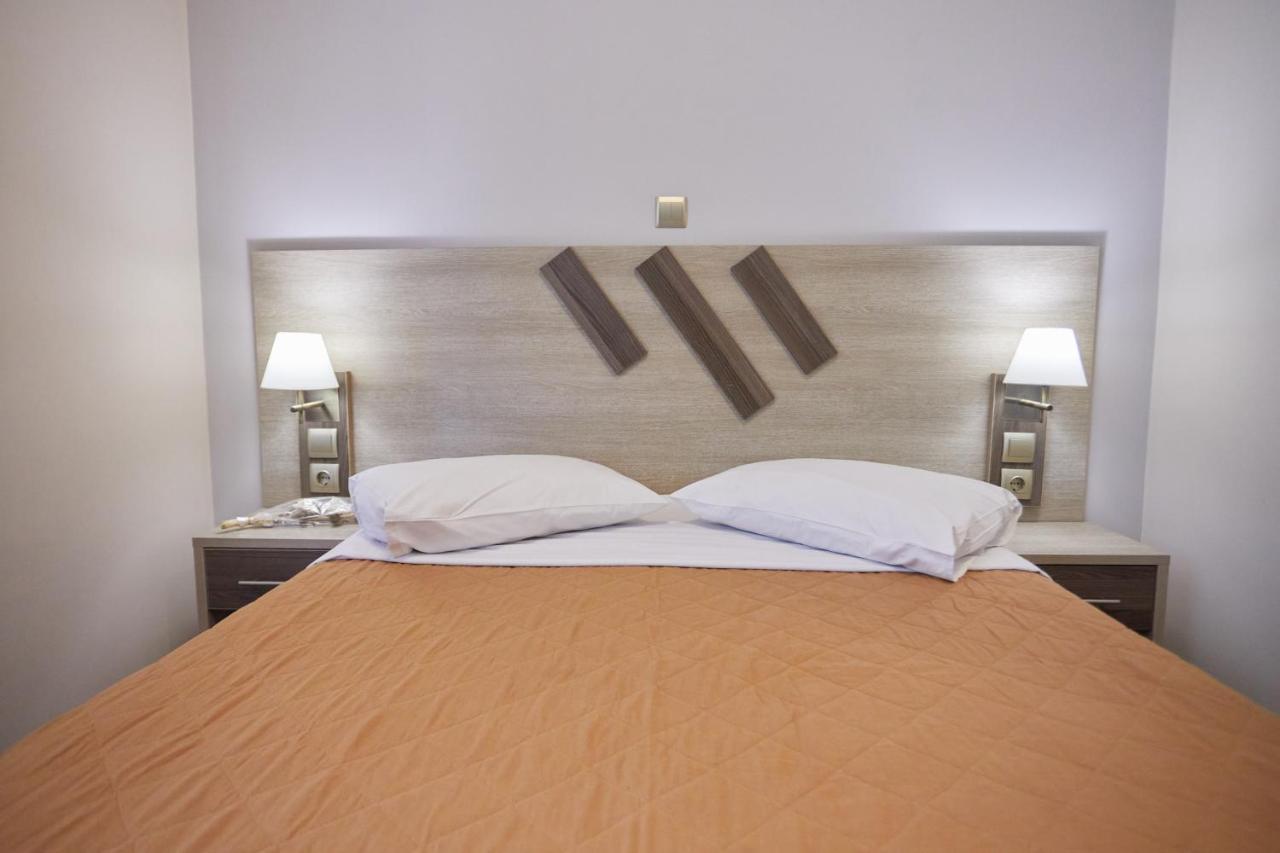 Amalia City Rooms Chios Town Exterior photo