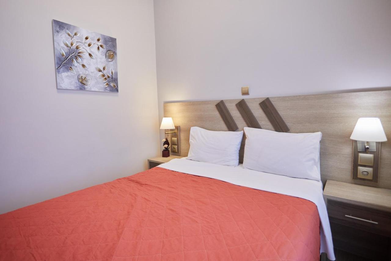 Amalia City Rooms Chios Town Exterior photo