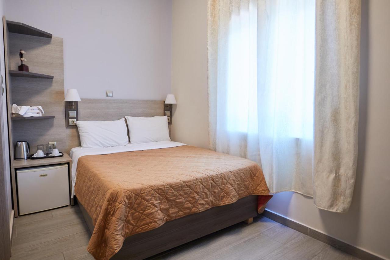 Amalia City Rooms Chios Town Exterior photo