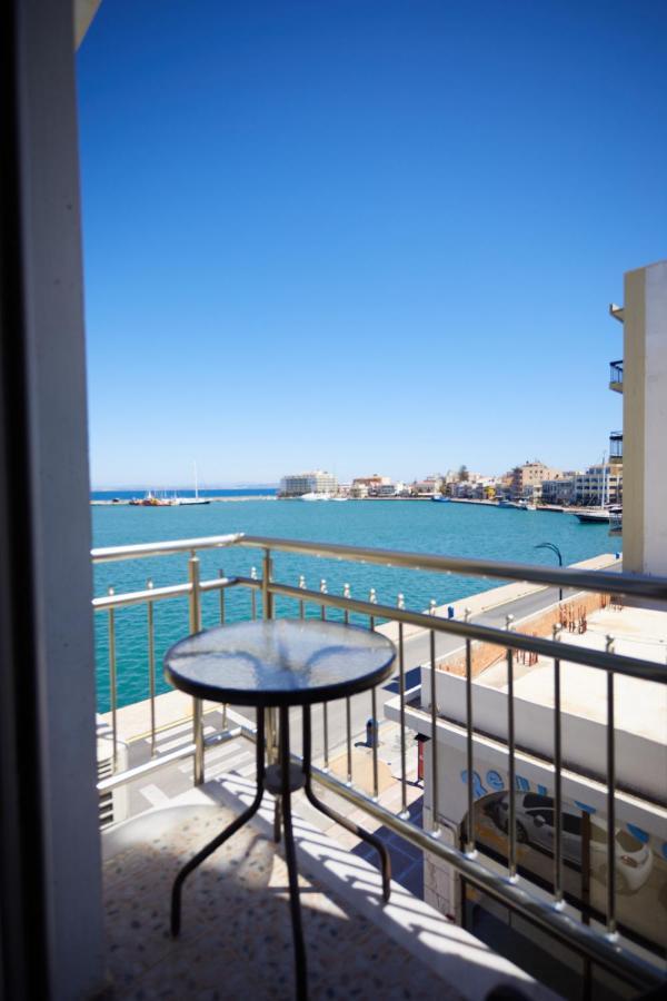Amalia City Rooms Chios Town Exterior photo