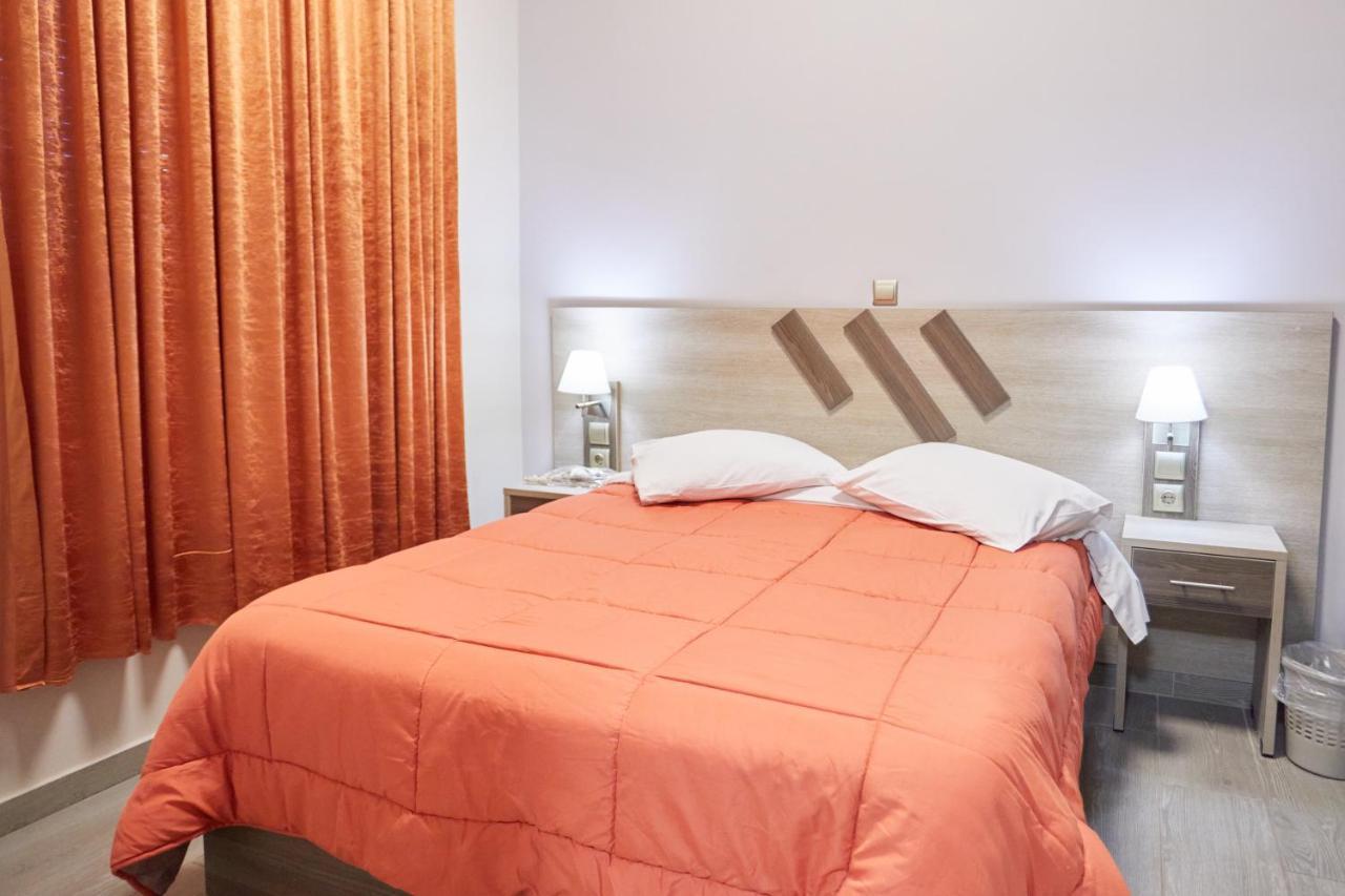Amalia City Rooms Chios Town Exterior photo