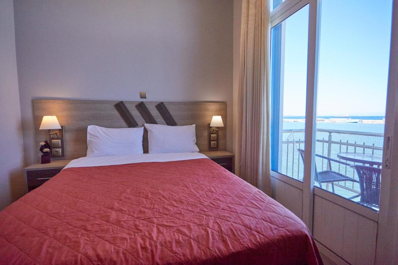 Amalia City Rooms Chios Town Exterior photo