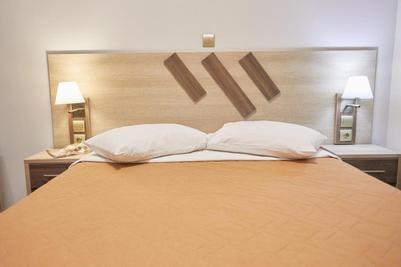 Amalia City Rooms Chios Town Exterior photo