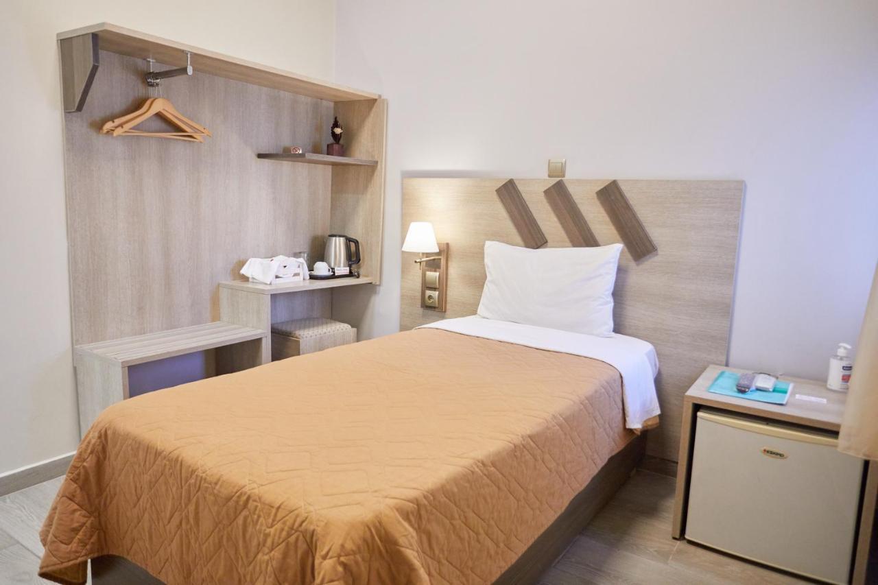 Amalia City Rooms Chios Town Exterior photo