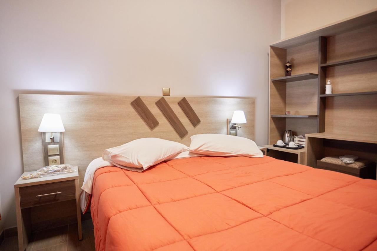 Amalia City Rooms Chios Town Exterior photo