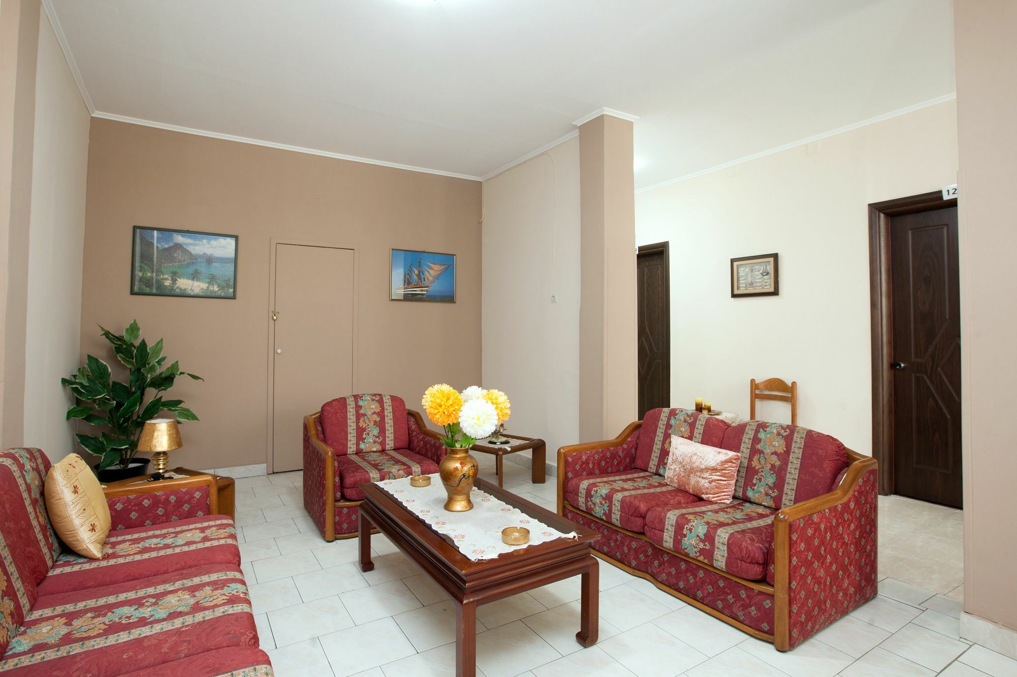 Amalia City Rooms Chios Town Exterior photo