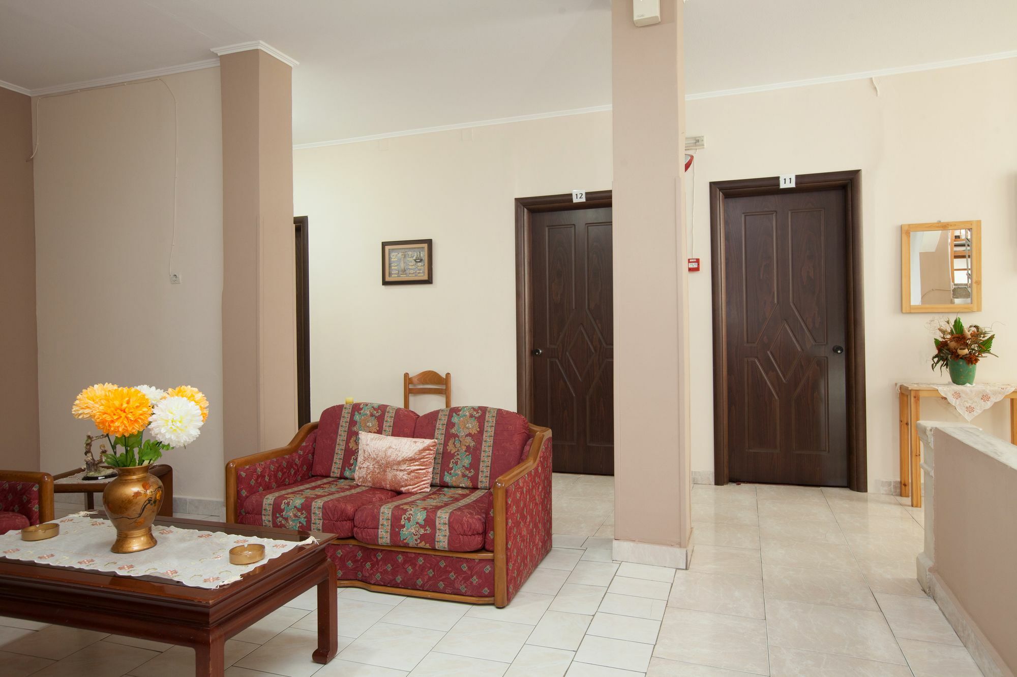 Amalia City Rooms Chios Town Exterior photo
